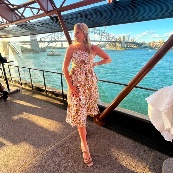 Meet your Posher, Kaitlyn - Picture 2 of 5